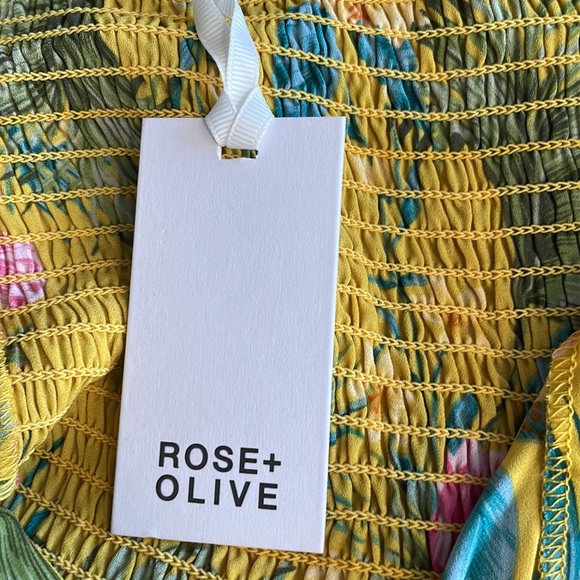 NWT Rose + Olive Tropical Top. Small - Picture 6 of 7